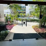 Mana Beach Experience - Flat Com 2 Quartos Sendo Uma Suite 2 Vagas De Garagem -Muro Alto A 300 Metros Da Praia -Com Vista Para A Piscina E Mar