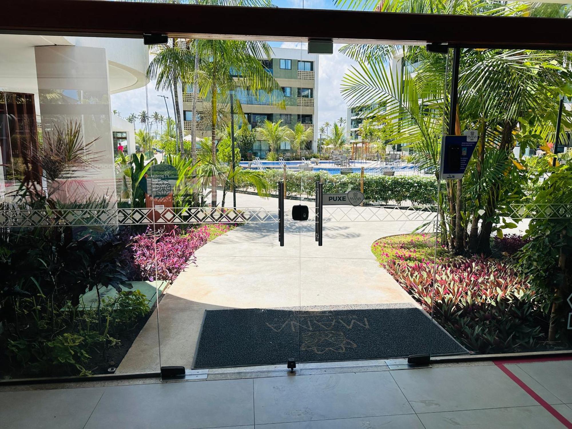 Mana Experience - Flat Com 2 Quartos Sendo Uma 2 Vagas De Garagem -muro Alto A 300 Metros Da -com Vista A Piscina E Mar Apartment Porto de Galinhas